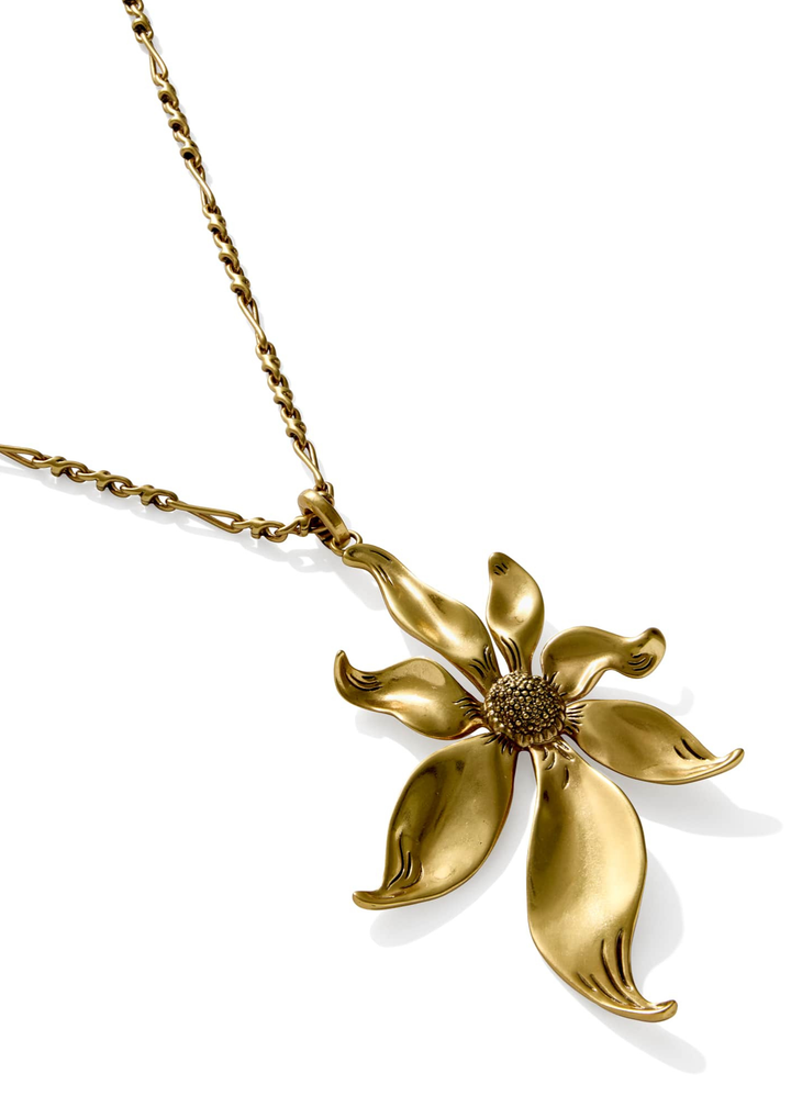 Vintage gold necklace with a flower pendant