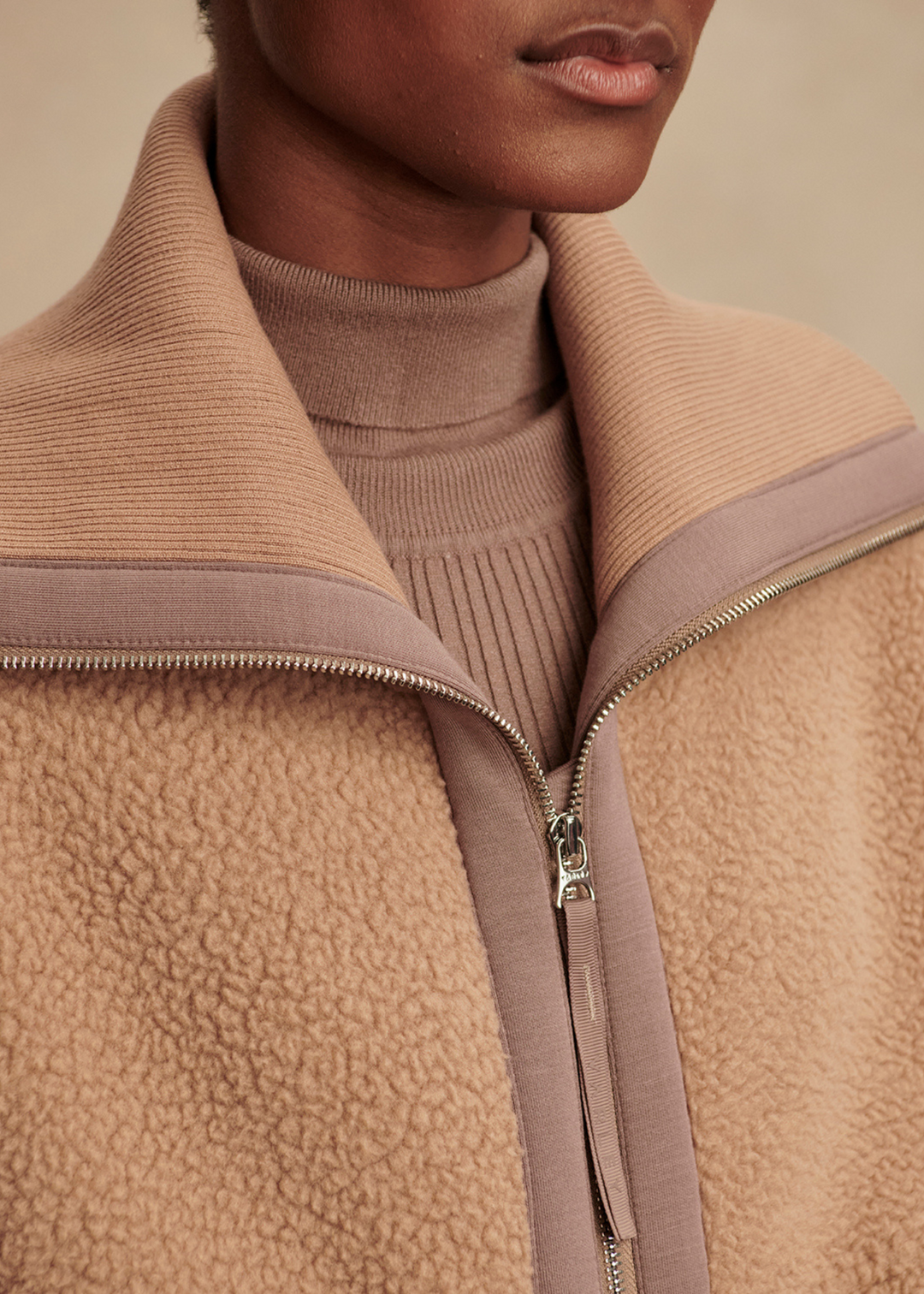 Varley Eleanor Patch Pocket Fleece