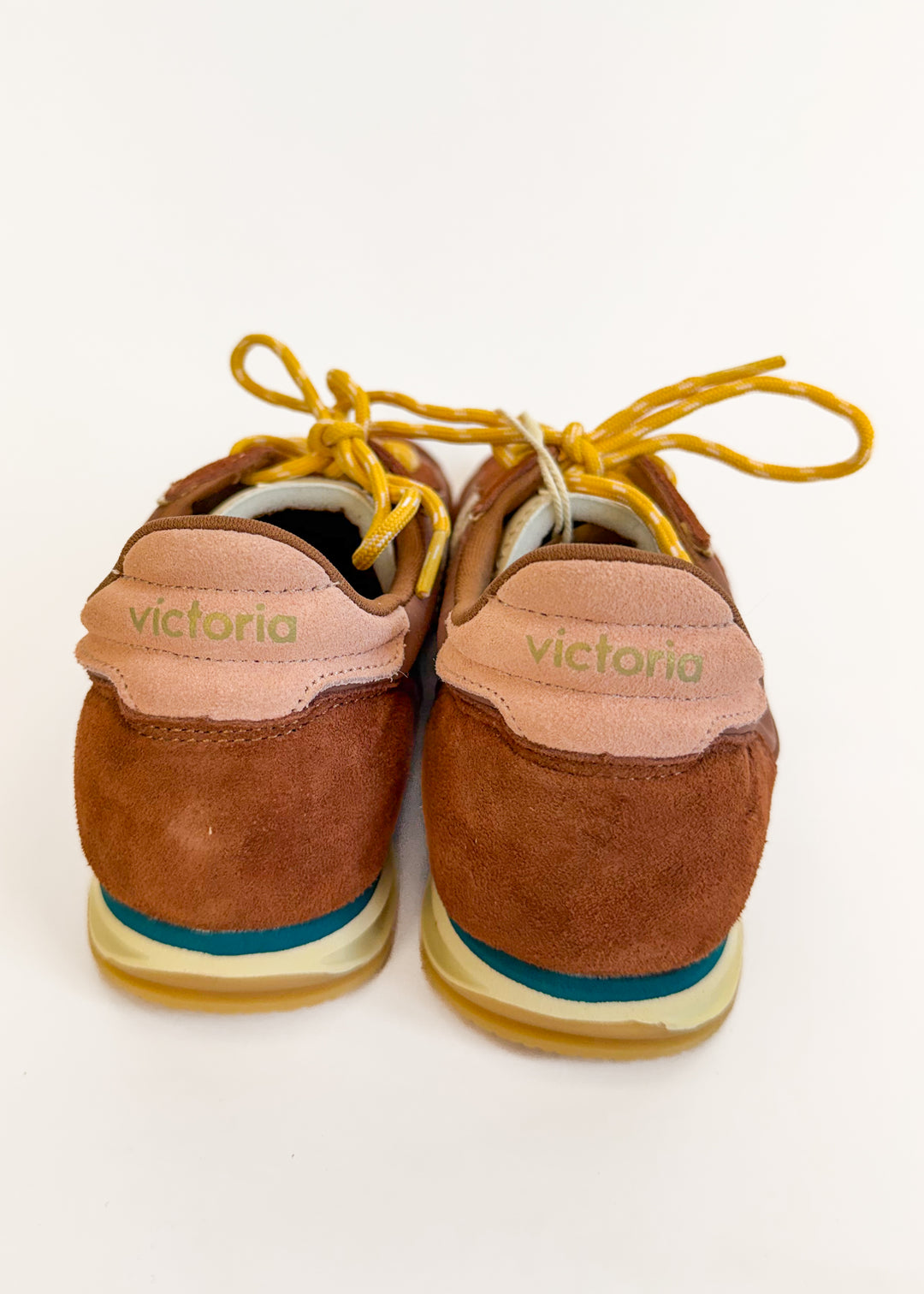 Victoria Masyn Sneakers