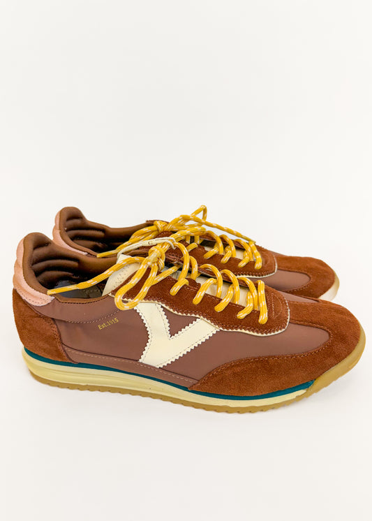 Victoria Masyn Sneakers