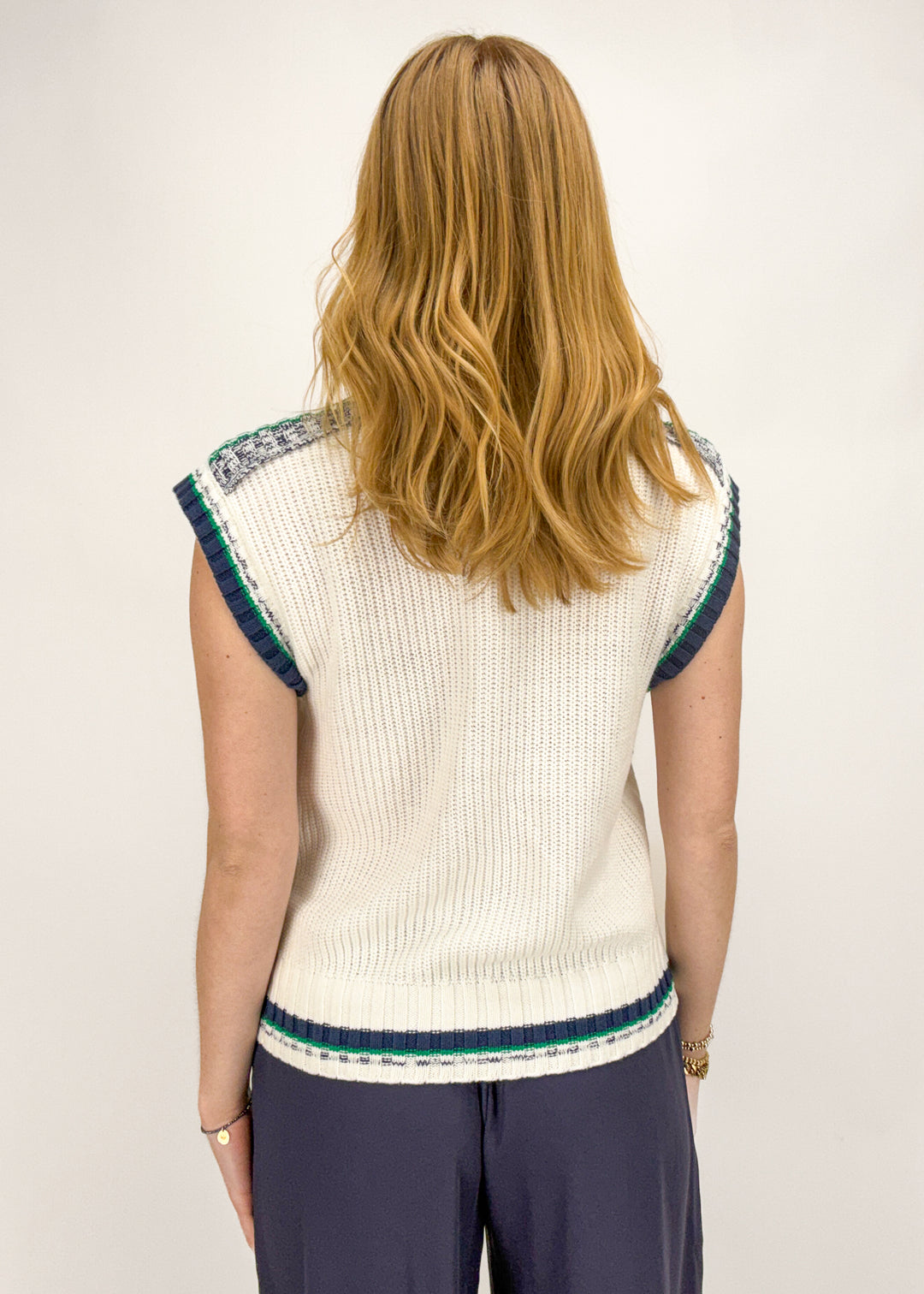 Squeeze the Day Graphic Top